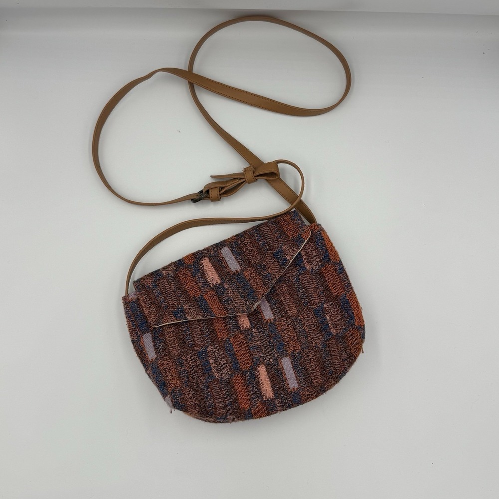 Universal Thread Multi‎ Color Fabric Crossbody Bag with Geometric design